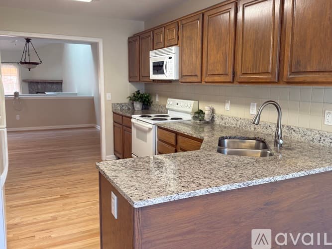 Marietta Townhome: 4125 Fawn Court Northeast