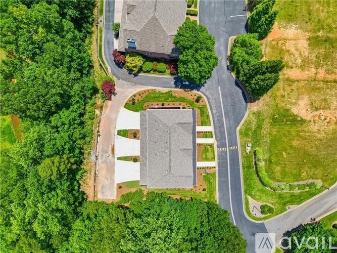 Cumming House: 1950 Buford Dam Road