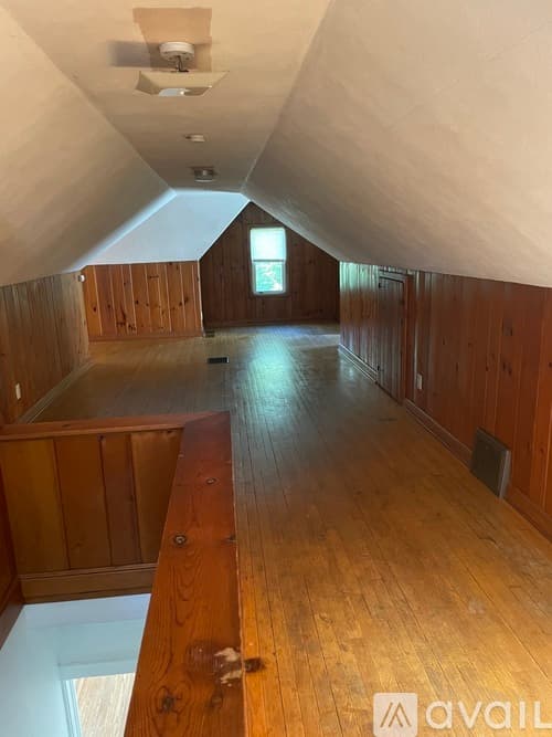 St. Cloud House: 716 9th Ave S
