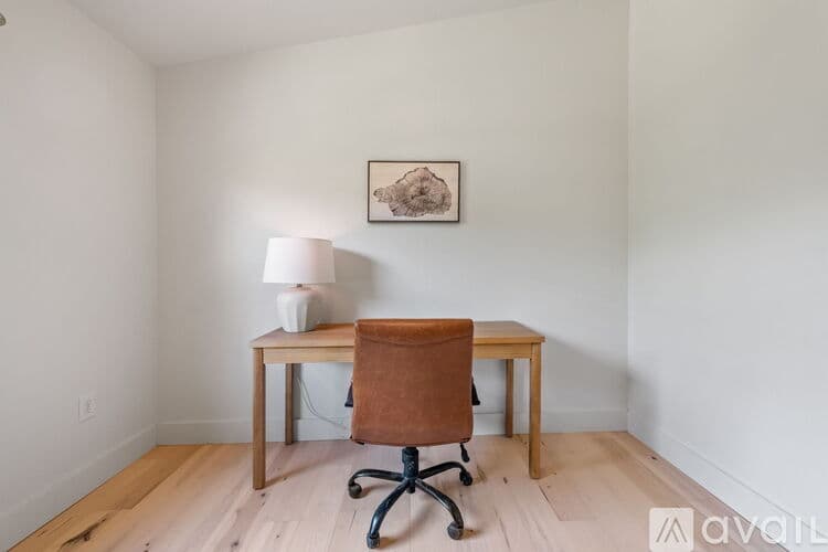 Morganton House: 52 Antler Creek Road