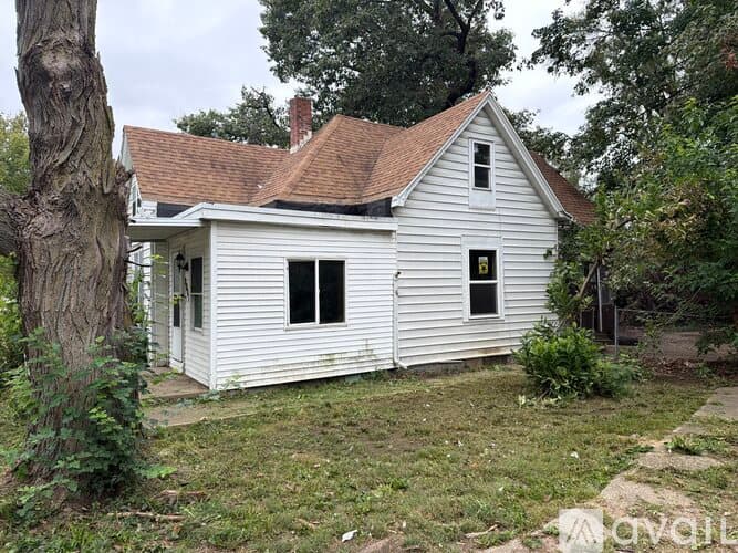 Peoria House: 2807 W Marquette St