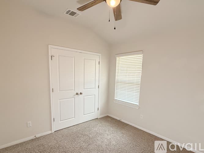 Liberty Hill House: 517 Longmount Cove