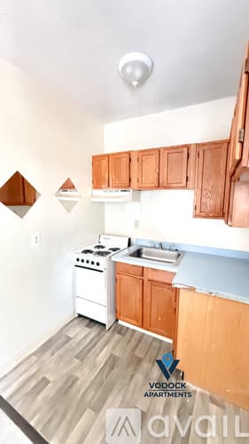 Hartford Apartment: 174 Ashley St