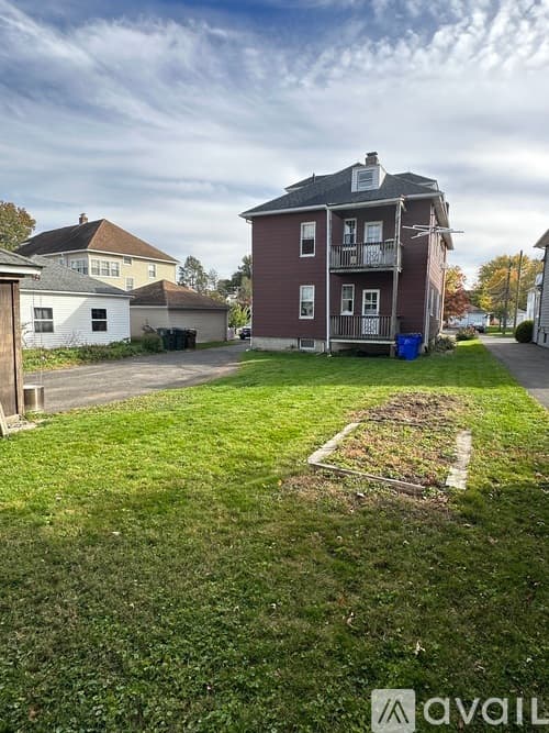 West Hartford Apartment: 130 Milton Street