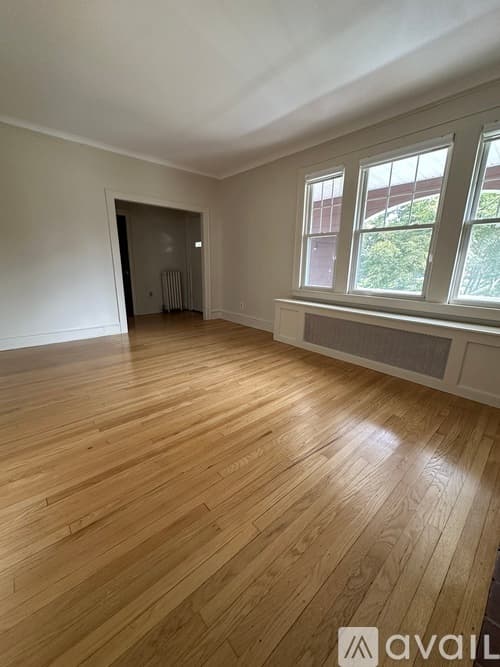 West Hartford Apartment: 130 Milton Street