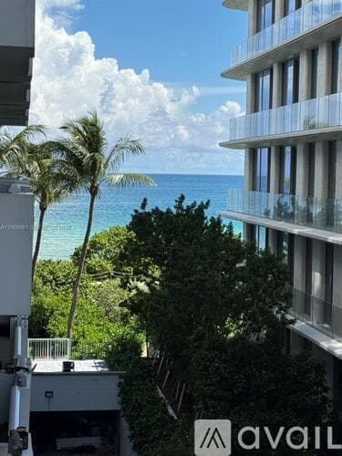 Surfside Condo: 9195 Collins Ave