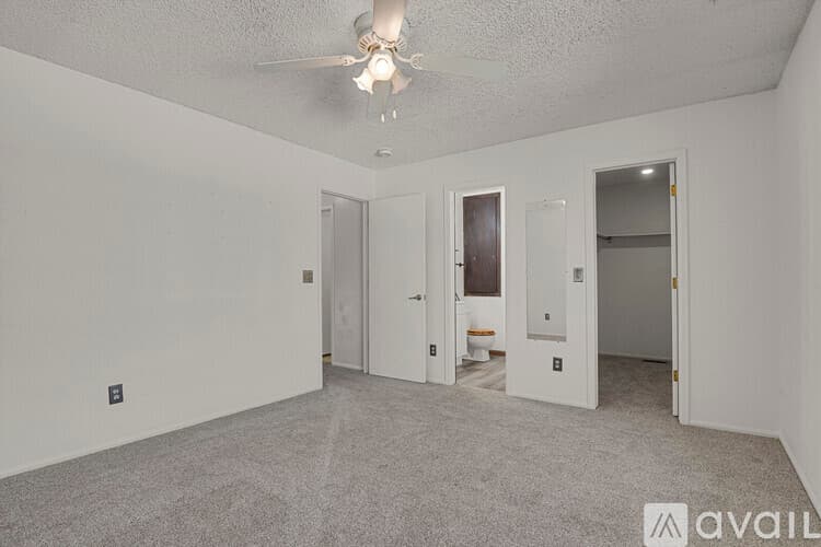 Thornton Townhome: 10112 Quivas Street