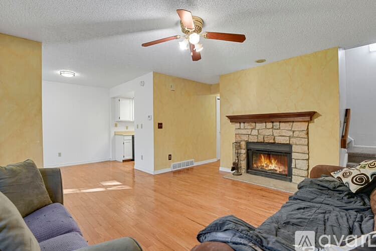 Thornton Townhome: 10112 Quivas Street