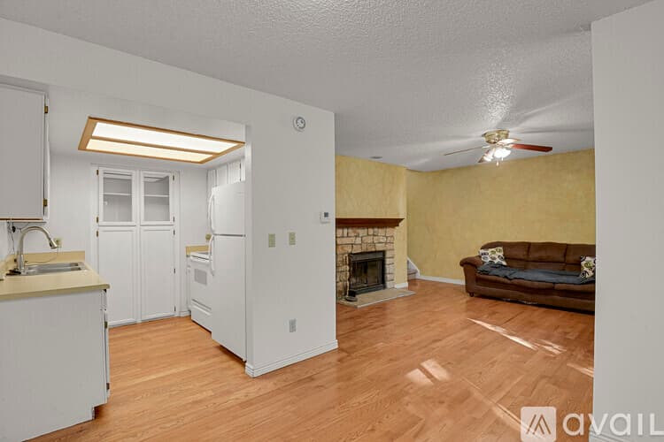 Thornton Townhome: 10112 Quivas Street