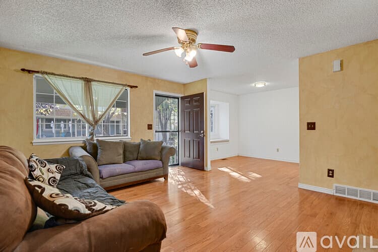 Thornton Townhome: 10112 Quivas Street