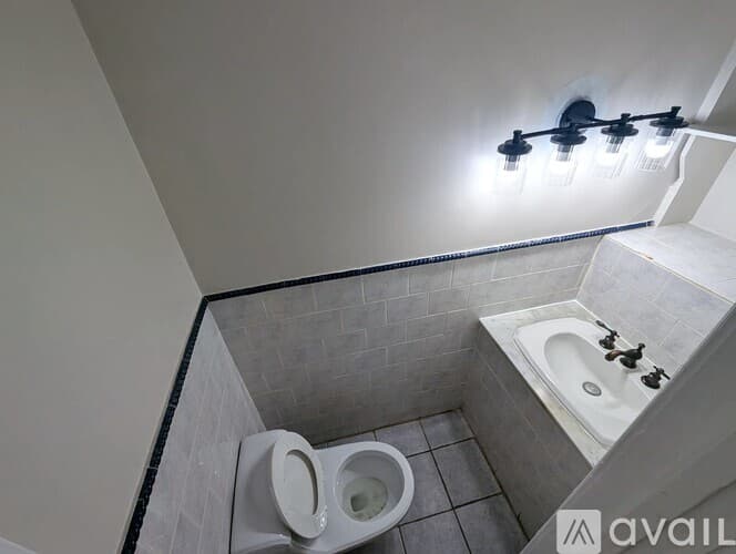 Middletown Apartment: 57 Ferry St