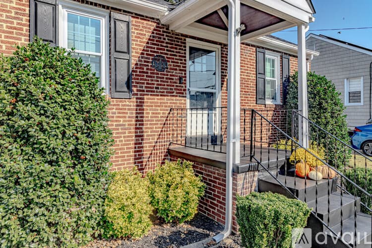 Haddon Heights House: 1711 Maple Avenue