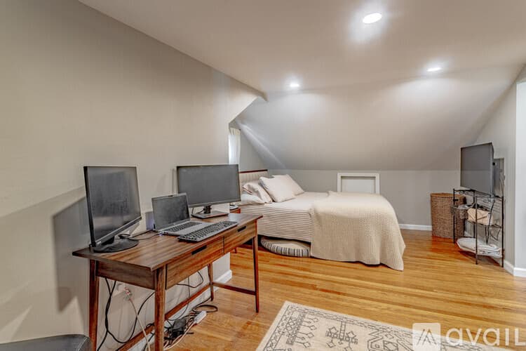 Haddon Heights House: 1711 Maple Avenue