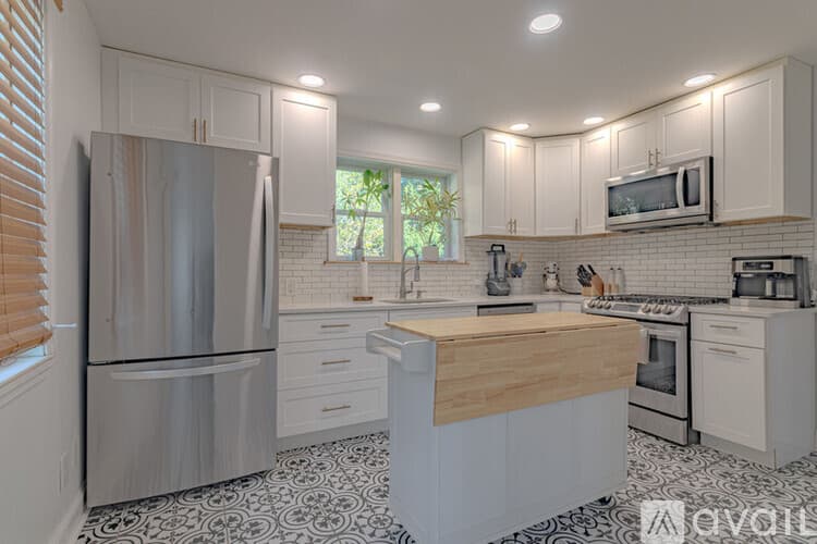 Haddon Heights House: 1711 Maple Avenue