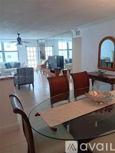 Surfside Condo: 9225 Collins Ave