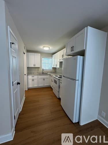 Social Circle Apartment: 368 Cannon Drive