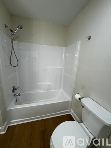 Social Circle Apartment: 368 Cannon Drive