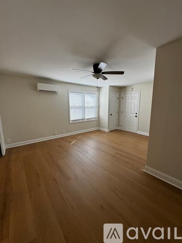 Social Circle Apartment: 368 Cannon Drive