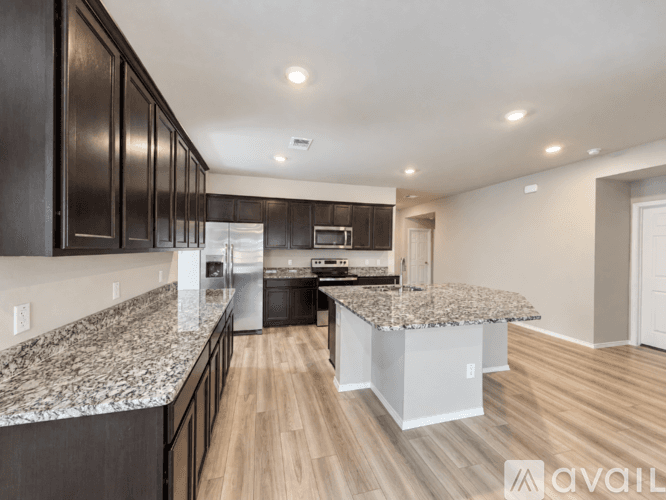Temple House: 9114 Cantera Rdg Rd