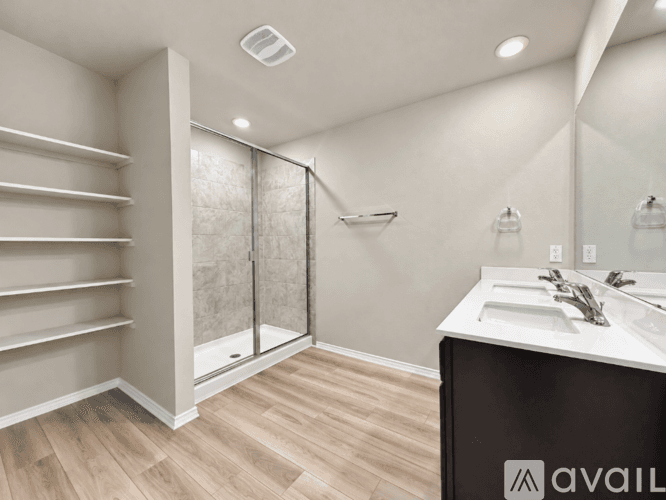 Temple House: 9114 Cantera Rdg Rd