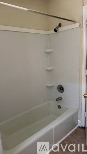 Snellville Apartment: 2110 Kings Gate Cir SW
