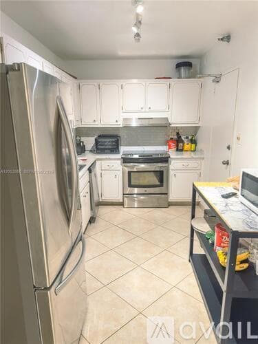 Bal Harbour Condo: 10185 Collins Ave