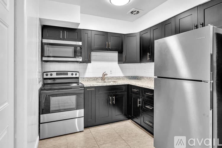 Boynton Beach Townhome: 188 Southeast 27th Way