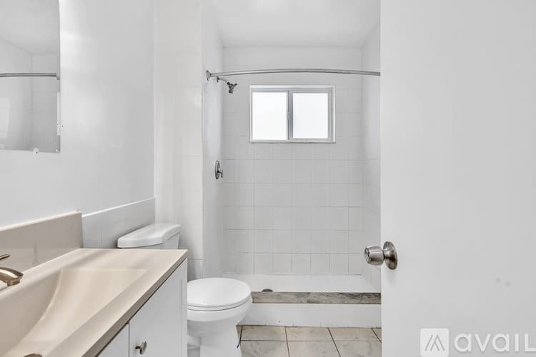 Boynton Beach Townhome: 188 Southeast 27th Way