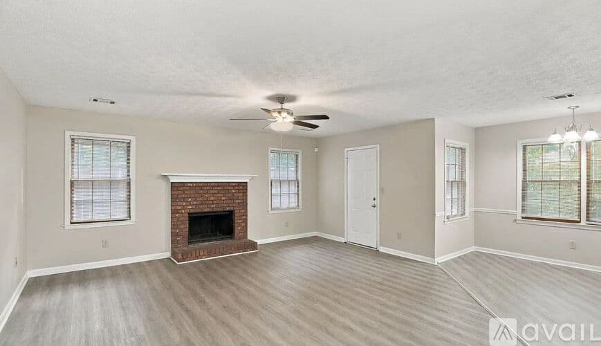 Covington House: 45 Stone Creek Dr