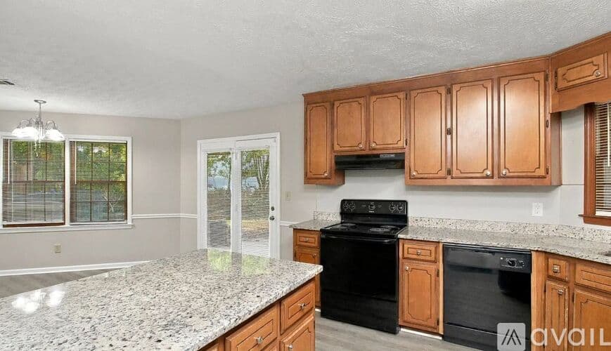 Covington House: 45 Stone Creek Dr