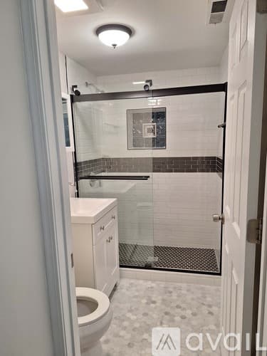Chicago Apartment: 2321 N Greenview