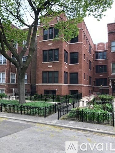 Chicago Apartment: 5017 N Winchester Avenue