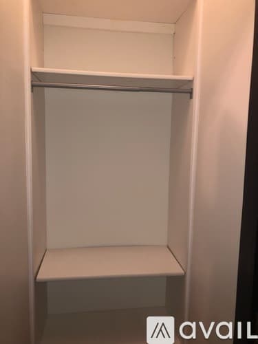 Chicago Apartment: 5017 N Winchester Avenue