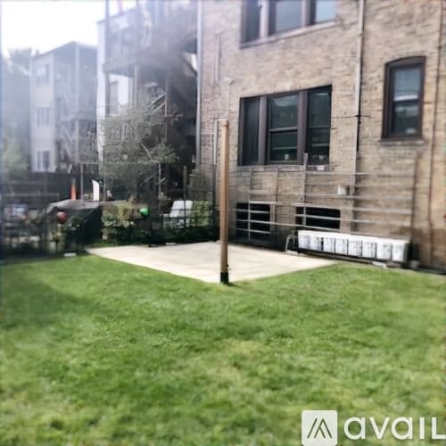Chicago Apartment: 5017 N Winchester Avenue
