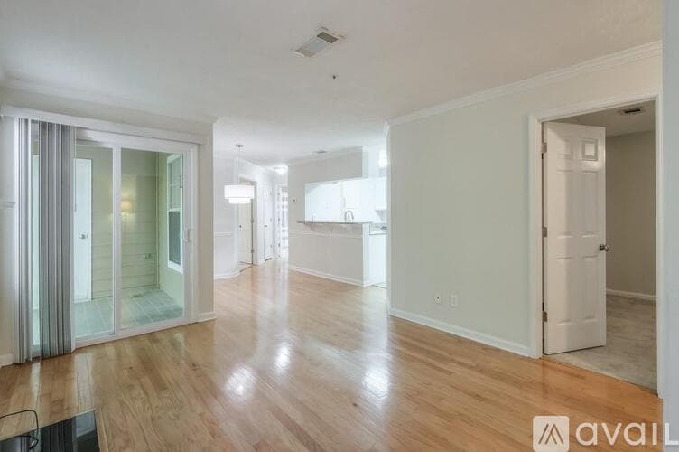 Marietta Condo: 2120 River Heights Walk SE
