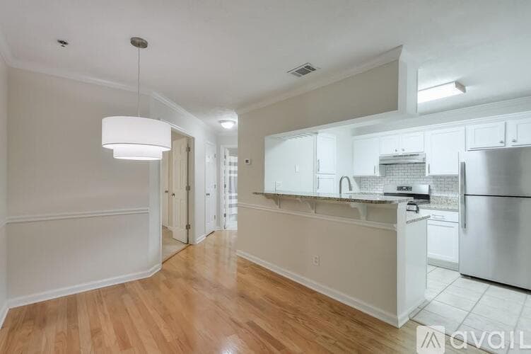 Marietta Condo: 2120 River Heights Walk SE