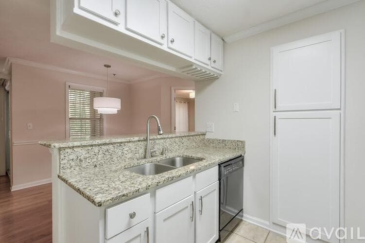 Marietta Condo: 2120 River Heights Walk SE