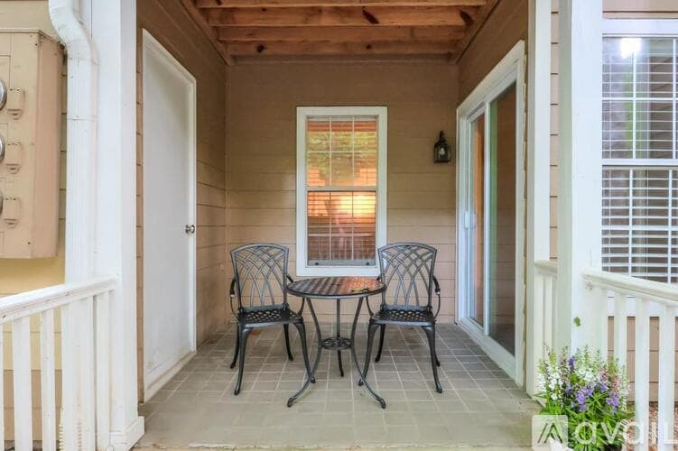 Marietta Condo: 2120 River Heights Walk SE