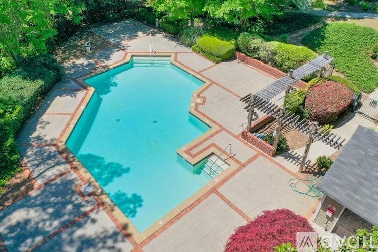 Marietta Condo: 2120 River Heights Walk SE