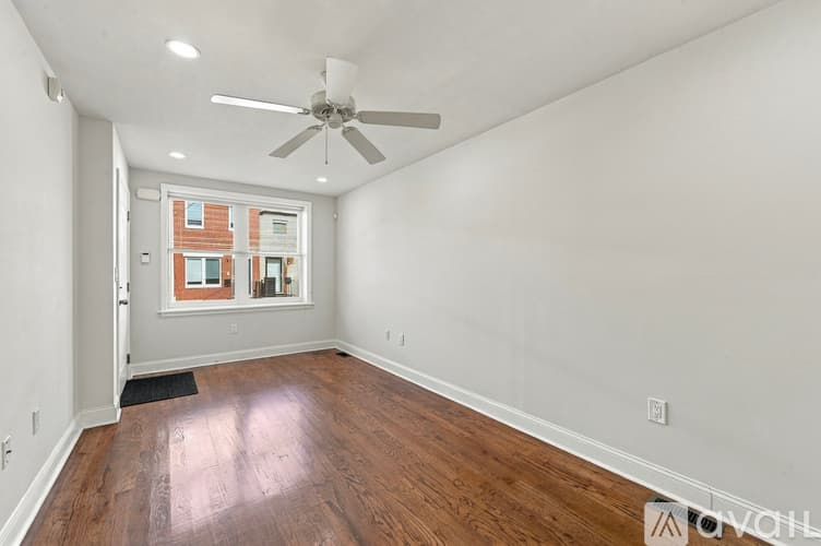 Philadelphia Apartment: 2612 Ellsworth St