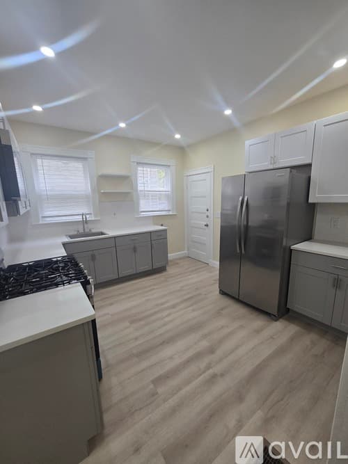 Boston Apartment: 24 Harlem Street