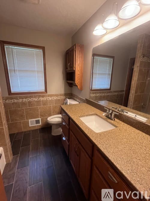 Minnetonka House: 5649 Rebecca Ln