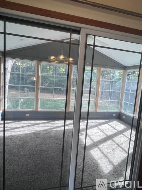 Minnetonka House: 5649 Rebecca Ln