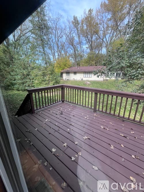 Minnetonka House: 5649 Rebecca Ln