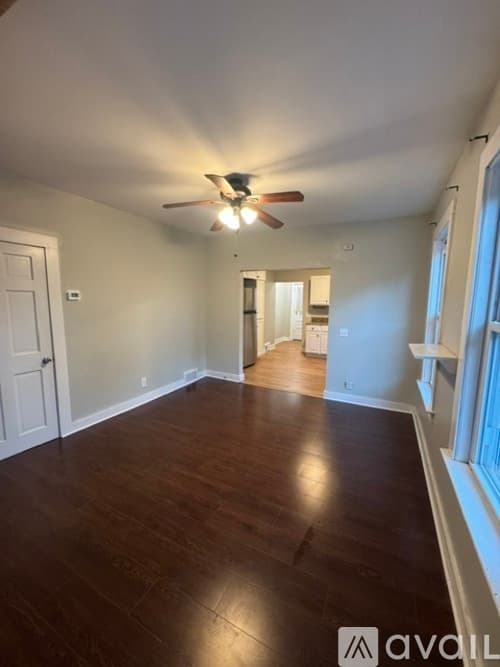 Haverhill Apartment: 34 Maynard Ave