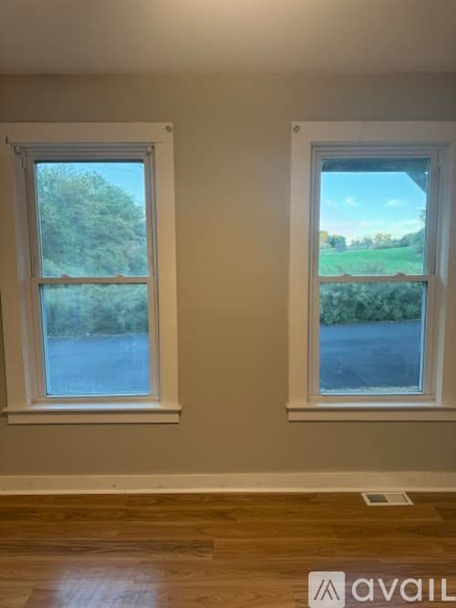 Haverhill Apartment: 34 Maynard Ave