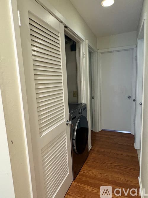 Avon Apartment: 54 Great Meadow Ln