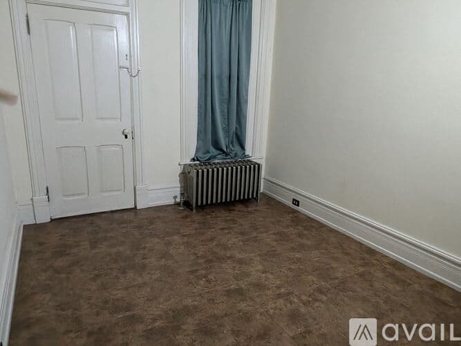 Lebanon Apartment: 501 North 8th Street