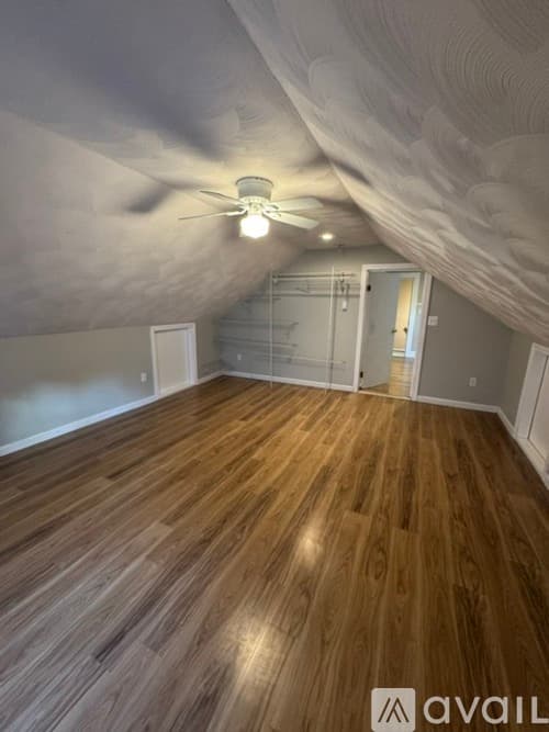 Haverhill Apartment: 34 Maynard Ave