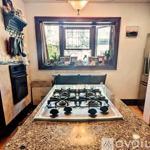 La Crosse House: 1246 Johnson Street